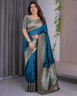 Teal Blue Pure Kanjivaram Silk Saree with Antique Golden Zari Border & Blouse – 5.5m Saree + 0.8m Blouse Piece - Image 9