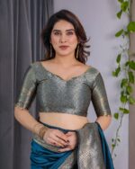 Teal Blue Pure Kanjivaram Silk Saree with Antique Golden Zari Border & Blouse – 5.5m Saree + 0.8m Blouse Piece - Image 4