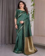 Emerald Green Soft Kanjivaram Silk Saree with Golden Zari Border & Rich Pallu | 5.5m Saree + 0.8m Blouse Piece - Image 5