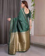 Emerald Green Soft Kanjivaram Silk Saree with Golden Zari Border & Rich Pallu | 5.5m Saree + 0.8m Blouse Piece - Image 4
