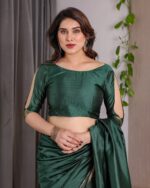 Emerald Green Soft Kanjivaram Silk Saree with Golden Zari Border & Rich Pallu | 5.5m Saree + 0.8m Blouse Piece - Image 3